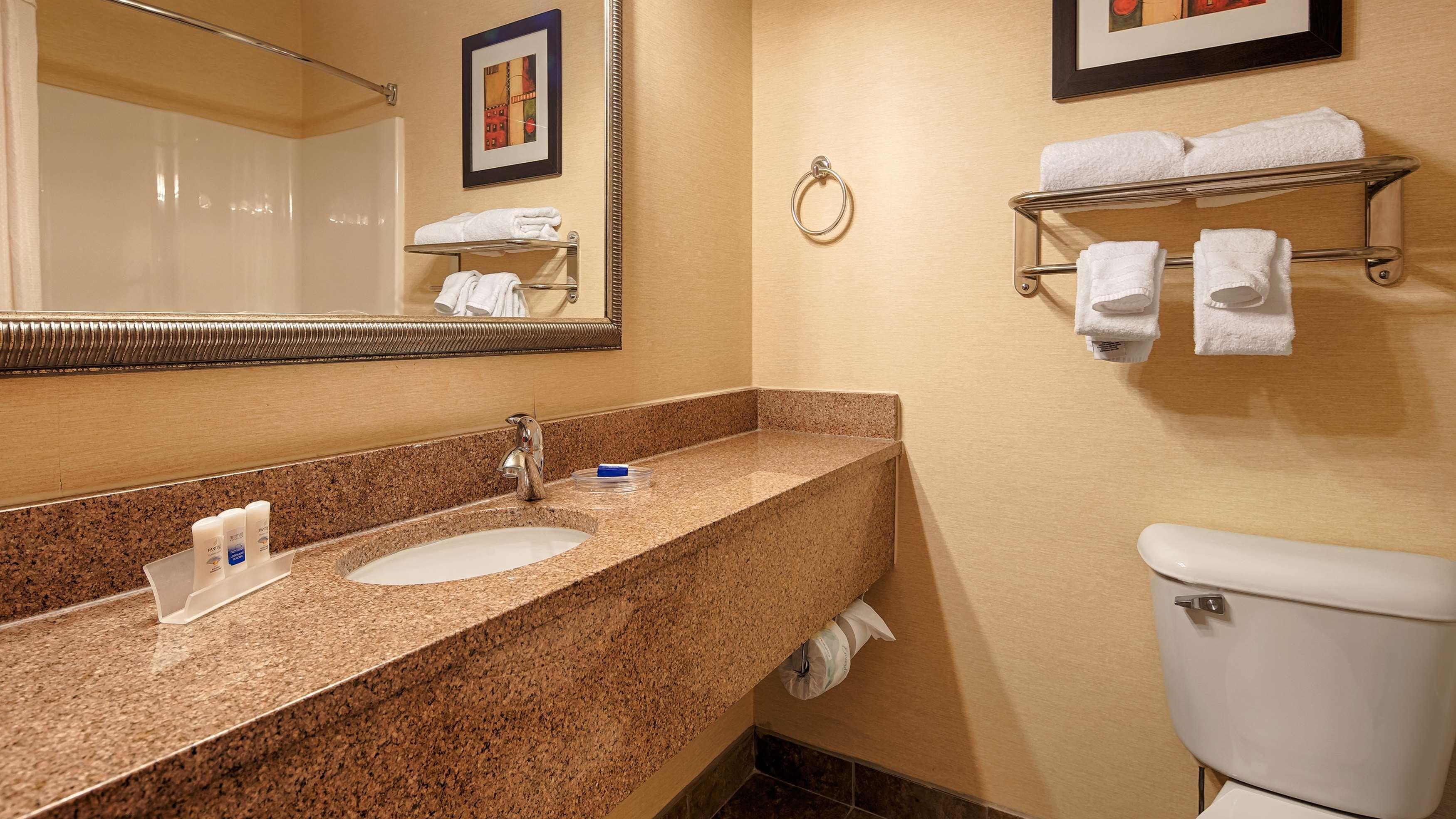Best Western Plus Pontoon Beach Exterior photo